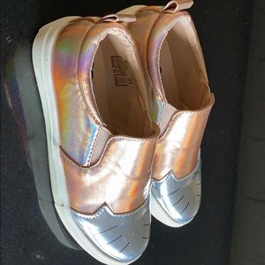 Hoo Iridescent Orange/Pink + Silver Sz 31 -US 13